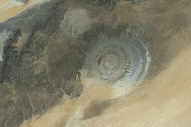 卫星地图拍下神秘撒哈拉沙漠之眼,没人知道它
