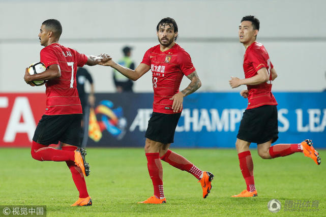 粤媒:卡纳瓦罗首发名单似赌博 恒大该整改防线