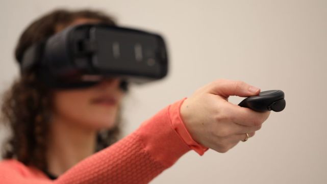 我们对今年iPhone的期望：更大的屏幕 虚拟现实领导者？