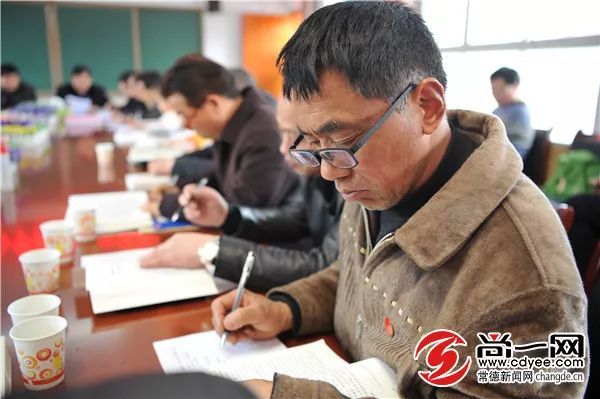 常德一名女学生罹患顽疾 10名教师义务送教上