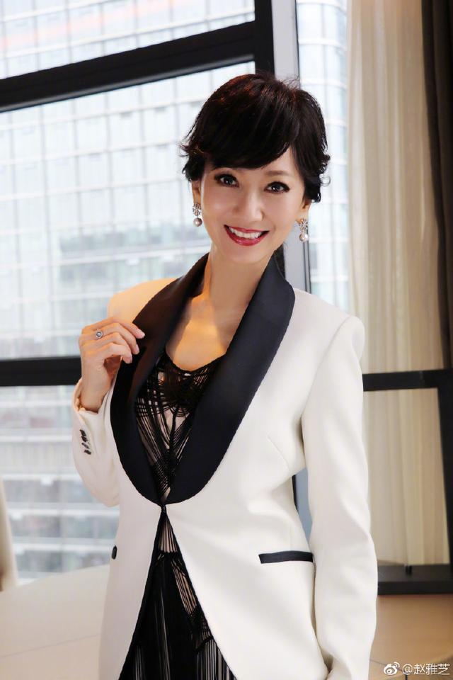 赵雅芝说要做女汉子,60岁美得像20岁美女霸道总裁
