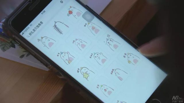 这组表情包在朋友圈刷爆 90后女孩自创