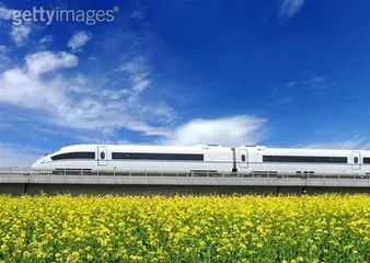 :加快推进柳州至河池城际铁路项目!加快建设河