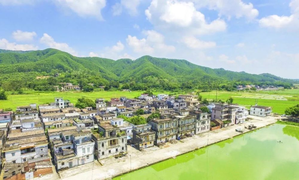 除了举人村,博士村,在五邑地区,新会古井镇皇族村,台山端芬镇高原村等