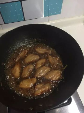 640