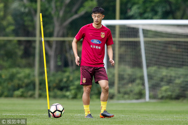 伤病!国足两人或缺席首战 彭欣力:期待上场