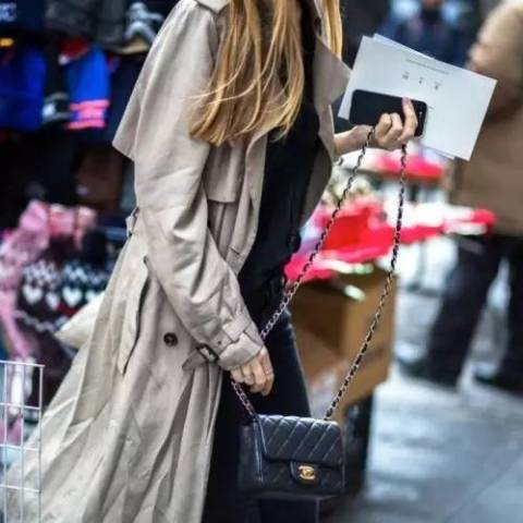 用这一款包包笼络人心 夏天就要这么美！