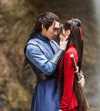 《烈火如歌》剧版再升级,放弃了迪丽热巴,意外