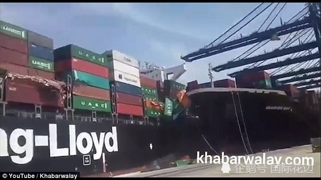 两艘巨型货轮相撞集装箱纷纷坠海,集装箱内进