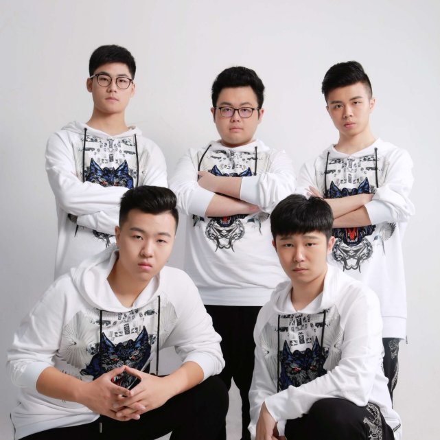 兔玩网专访NW领队猫咪 目标用冠军回报粉丝