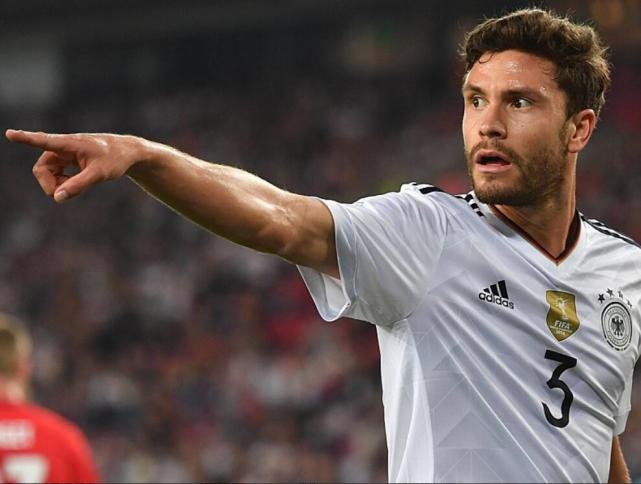 德甲一日读-博尔特去多特试训! 皇马必夺莱万