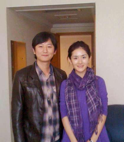 谢娜产后素颜现身,身材消瘦惹人疼,网友:"杰哥不能总煮面啊"