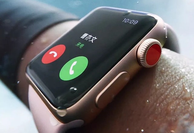 苹果官宣：第三代Apple Watch在中国大陆能打电话了