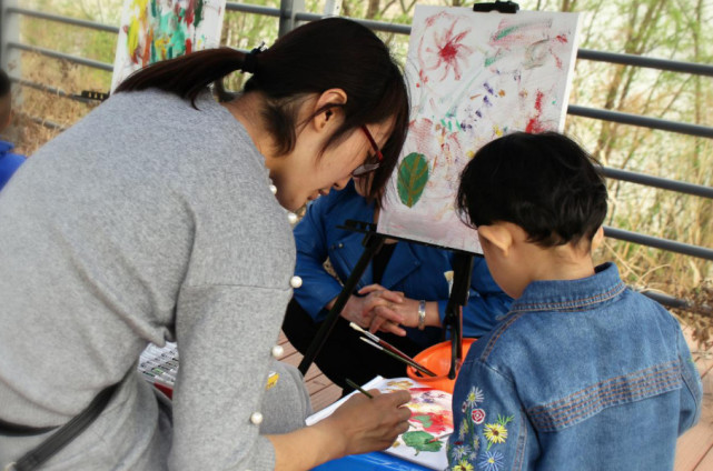 关爱有你 “让每个孩子成为珍宝”绘画公益活动西安举办