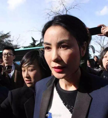 图片音乐:张靓颖蹲着唱终于摸头你;鞠婧表抱抱要早茶包表情等到图片