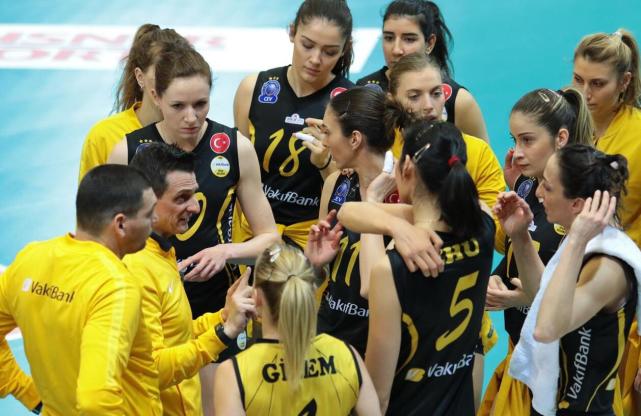 伊薩奇巴希女排進土超決賽 瓦基弗距歐冠4強一步之遙