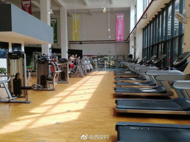 西安一健身房因与出租方起矛盾 致数百名会员