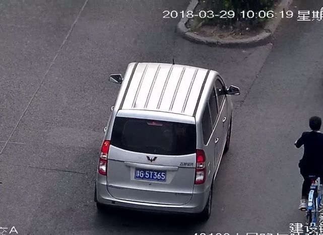 新乡交警高空抓拍100辆违停车辆 快来看看有你的吗