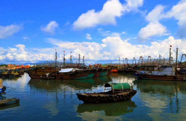 海在城中,城在山中 红海湾,白沙湖,遮浪岛,风车岛,龟龄岛.