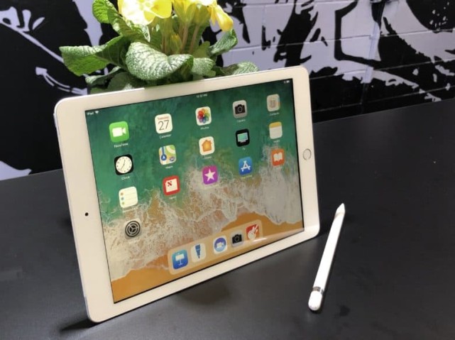Ipad Pk Ipad Pro 要省钱还是更好的体验 数码 腾讯网