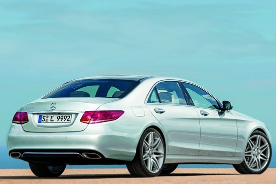 下一代奔驰E级内饰泄密 果然像S级!-ams车评