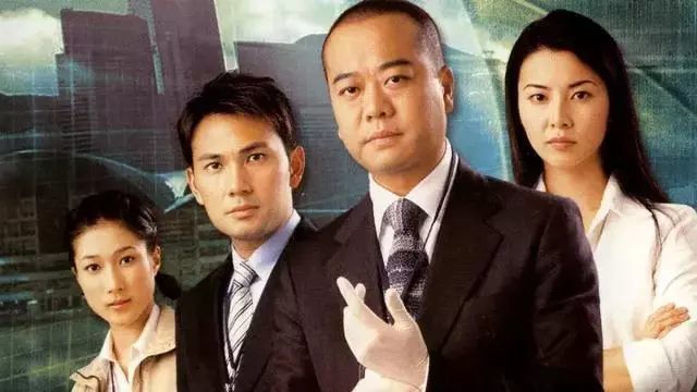 《法证先锋》第四部要开拍了 却因钟嘉欣的这些照片引发集体回忆