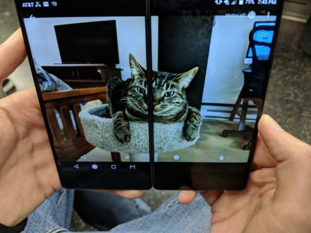 华为新专利 也是可折叠屏幕智能手机