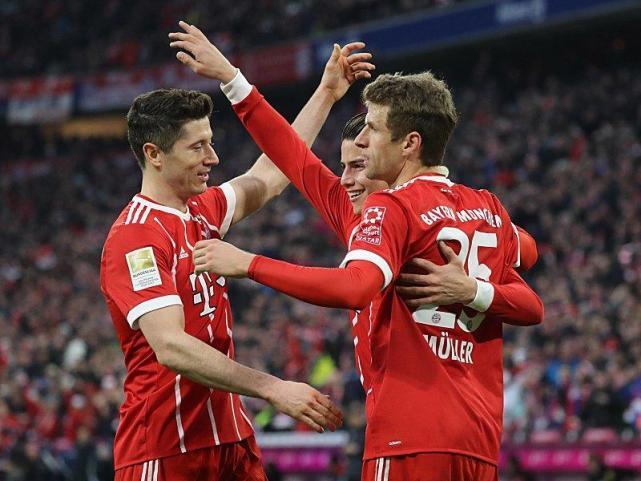 塞维利亚VS拜仁首发:莱万领衔 里贝里穆勒辅佐