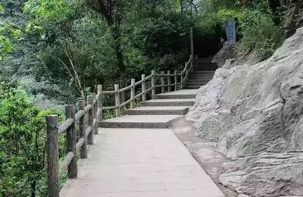 重庆这些登山步道,人少景好速来!