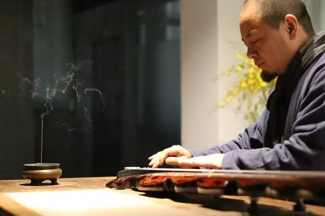 轻轻地划钢琴曲谱(2)