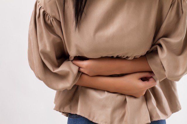 女性左下腹疼痛可能病因 了解这些很重要