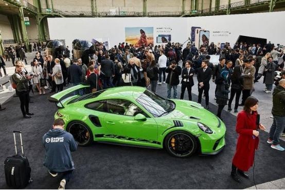 打造MateRS除了华为和保时捷设计外另有其人 它才是驱动力