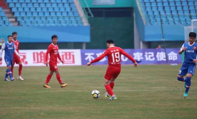 中乙队老板亲自上阵战足协杯 曾多次为球队战