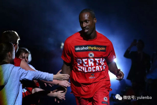 鱼乐NBA:他薪水仅哈登1\/1000 一数据却成历史
