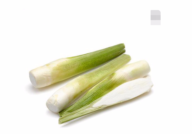 640