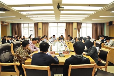 2018年60岁以上人口_上海户籍人口预期寿命83.37岁60岁以上人口近三成(2)