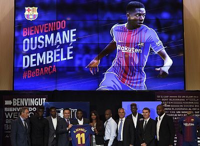 登贝莱:加盟巴萨快一年了,还是很难适应巴萨