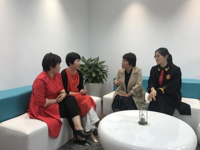 男子四次起诉离婚 他的妻子却坚决不同意