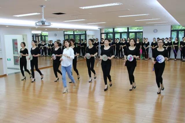 江北区乐学江北微信公众号网络直播课程首次