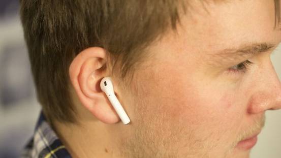 苹果AirPods 2传闻汇总和我们希望看到的新特性