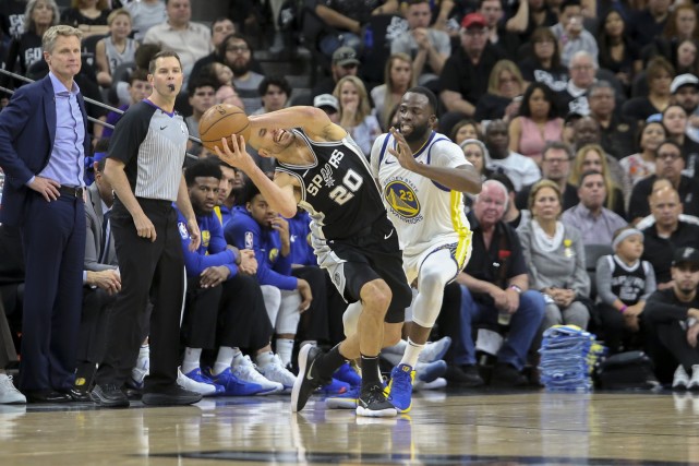 科爾不解！勇士籃板贏了27個卻輸13分，NBA官網一組數據揭曉了答案！-黑特籃球-NBA新聞影音圖片分享社區