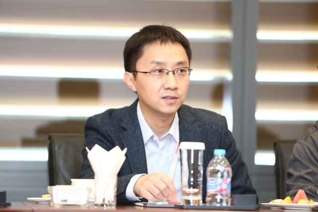 李小龙首谈华为MateRS：产品研发经费超过一亿美元