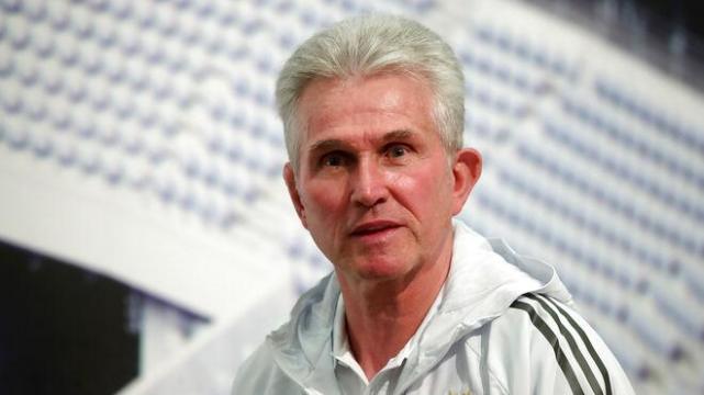 海因克斯:博阿滕肯定能参加世界杯 莱万下场对