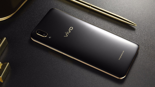 vivo X21黑金版开售：贵了100元但屏下指纹版秒罄