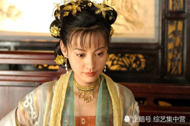 37岁杨雪近照,颜值碾压baby,老公虽丑但有钱又