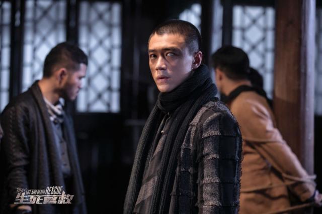 《孤战之生死营救》杀青文制片工作室演员齐聚