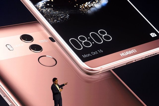 大公司要闻速览丨滴滴打人贯穿假期;贝索斯太