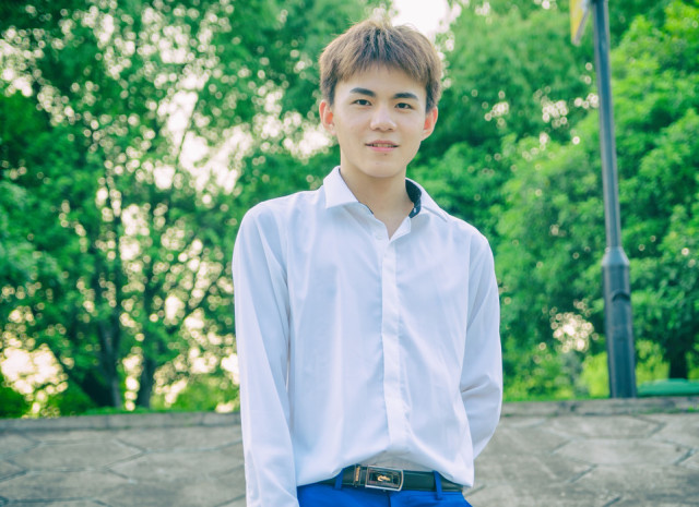 KPL诺言斗鱼红毯秀,网友大赞:这颜值,完全可以