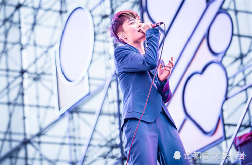 北京草莓音乐节盛大开幕,田馥甄、曾轶可、朴