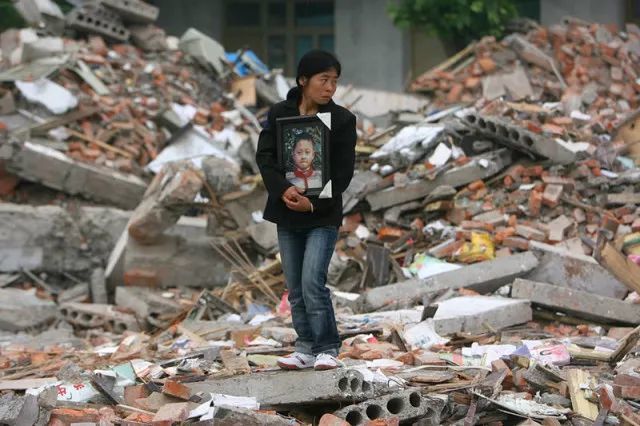 汶川震前人口_11年前汶川大地震,丹阳志愿者媒体人赶赴灾区